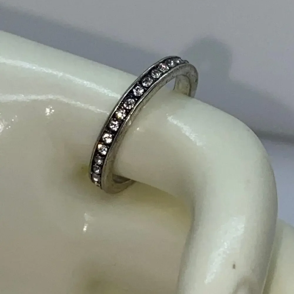 Antiqued Silver-Tone Clear Rhinestone Band Style Ring Women's Size 6.5